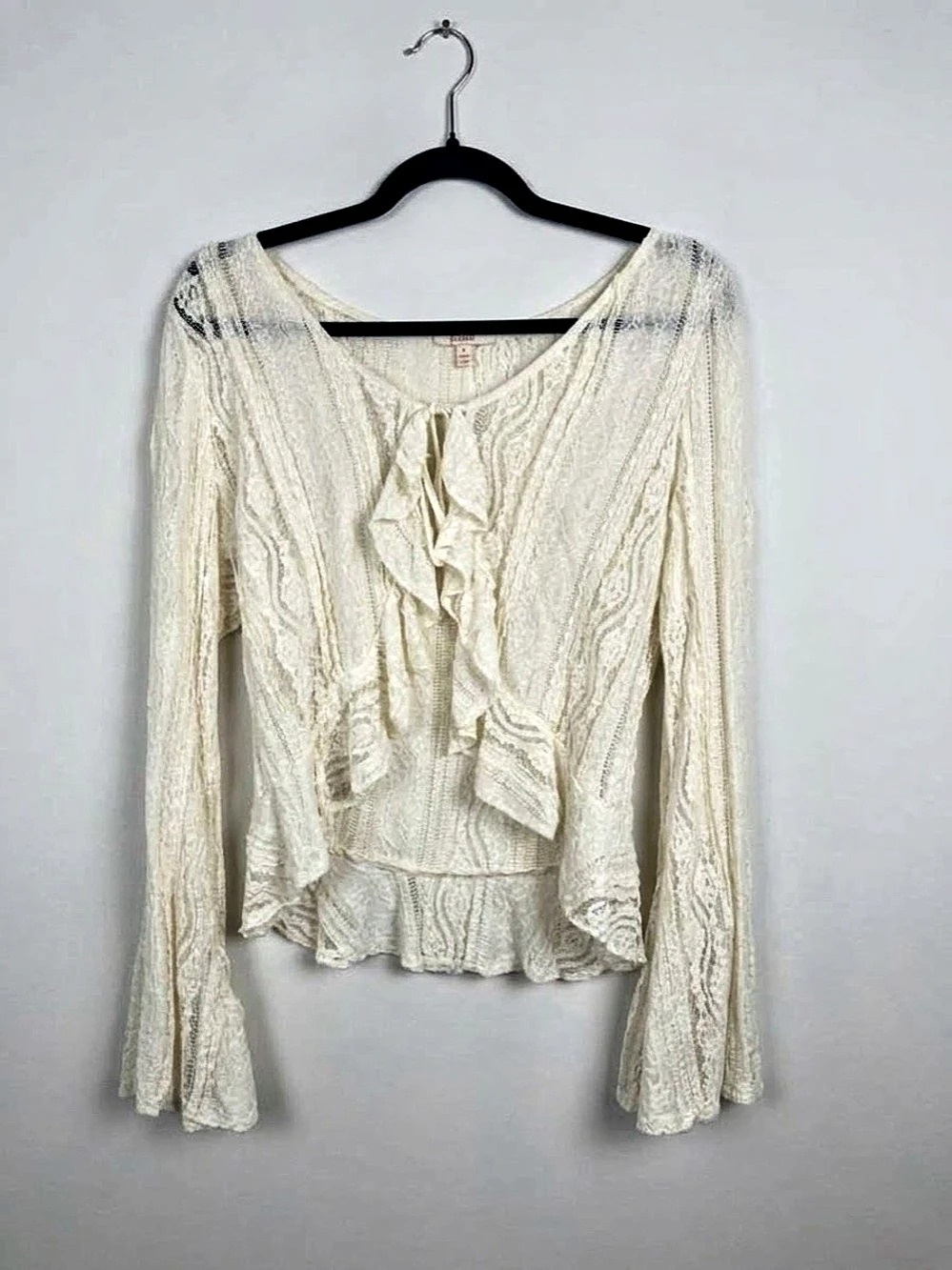 Ivory Lace Ruffle Bell Sleeve Fairycore Boho Top Size Large Lacy Witchy Festival